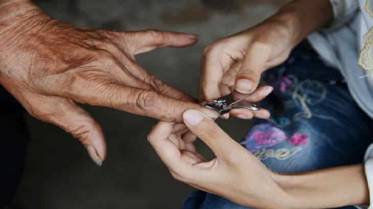 موضوع تعبير عن بر الوالدين وواجبنا نحوهما بالعناصر يلا نذاكر