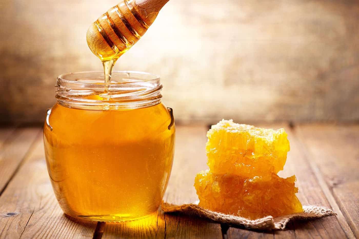 جملة مفيدة عن العسل
