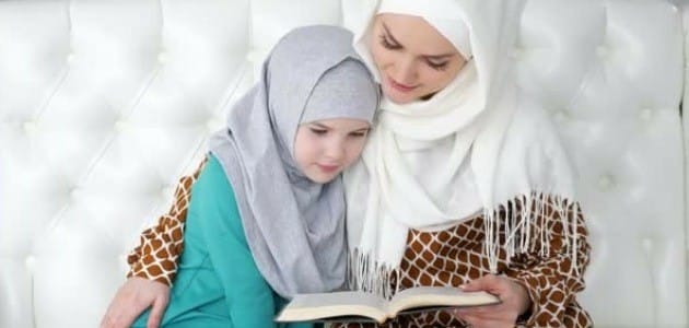 حوار بين الأم وأبنتها عن الحجاب
